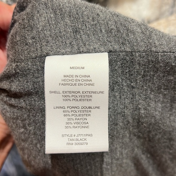 Flannel shacket - Picture 7 of 7